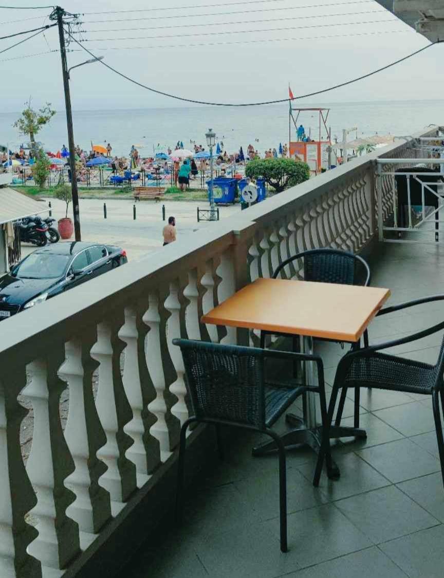 Iliana Hotel Paralia Εξωτερικό φωτογραφία